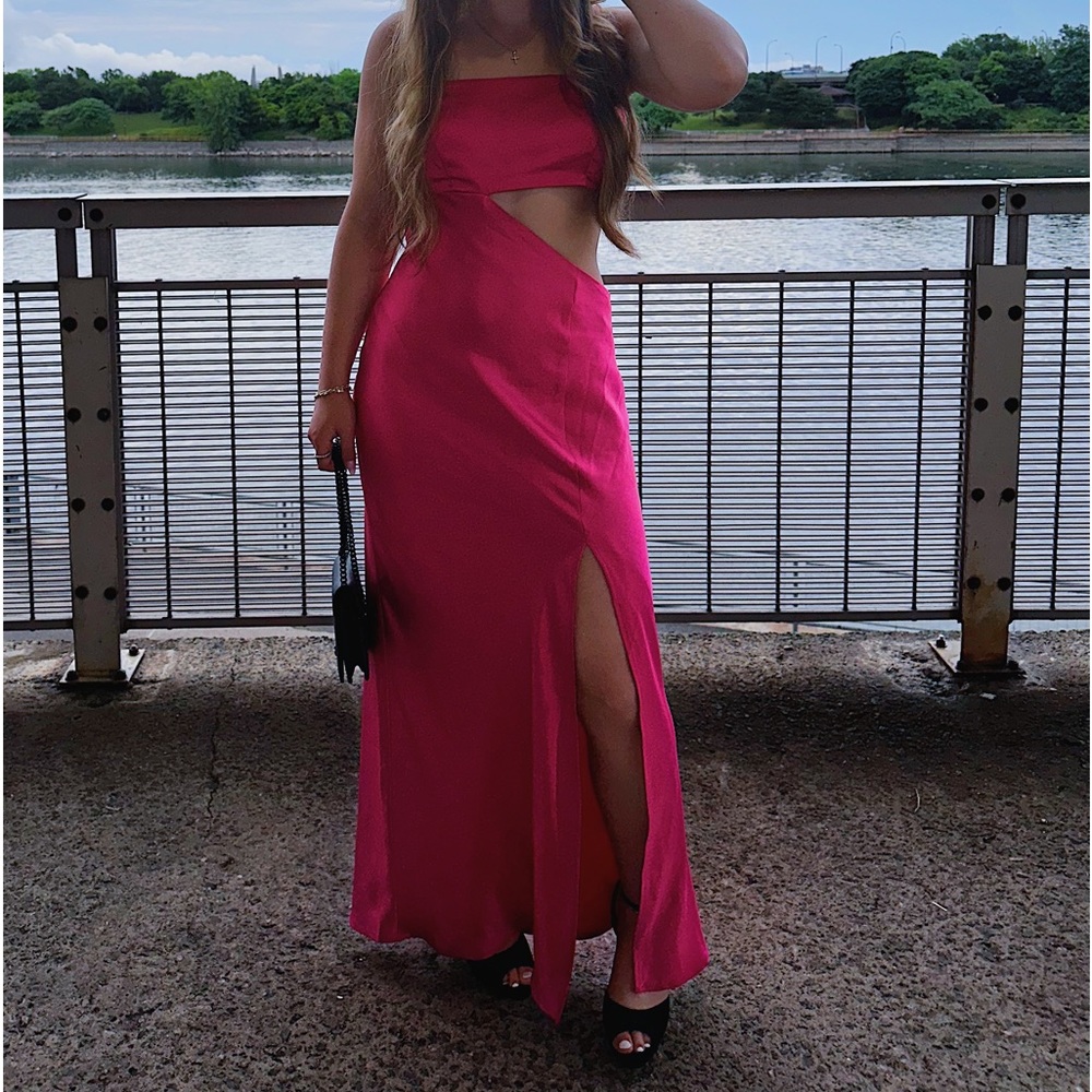 Dynamite pink silk dress